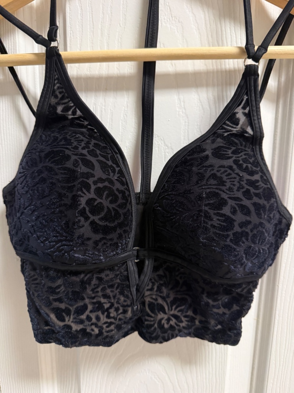 Victoria’s Secret PINK Black Velvet Floral Bralette Racerback Bra